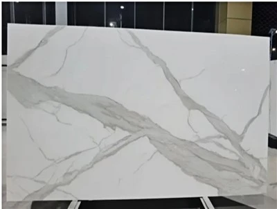 טלויזיה רקע מזכוכית Calacatta White Nano Glass
